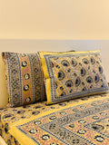 The Nocturnal Floral Sheet Set